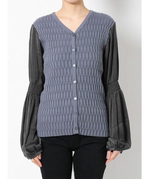 LAGUNAMOON（ラグナムーン）の「プリーツスリーブニットプルオーバー（ニット/セーター・レディース・ブラック/ベージュ/ブルー・FREE）」の13枚目の写真