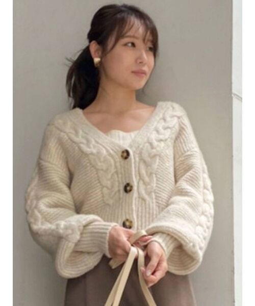 dazzlin（ダズリン）の「ケーブルラインショートカーディガン（カーディガン/ボレロ・レディース・アイボリー/モカ・FREE）」の10枚目の写真