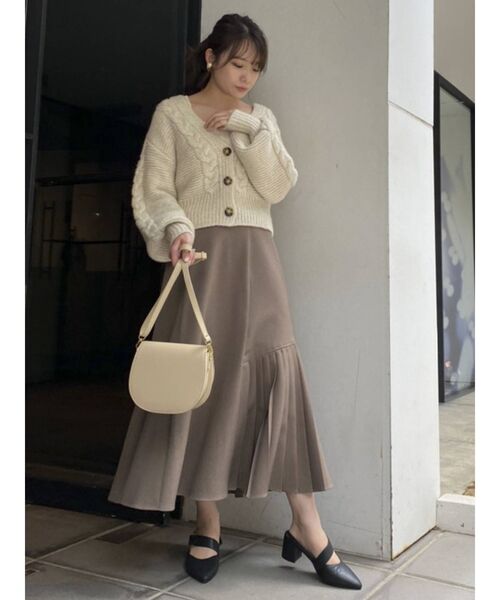 dazzlin（ダズリン）の「ケーブルラインショートカーディガン（カーディガン/ボレロ・レディース・アイボリー/モカ・FREE）」の11枚目の写真