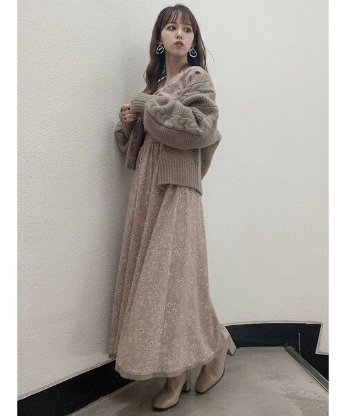 dazzlin（ダズリン）の「ケーブルラインショートカーディガン（カーディガン/ボレロ・レディース・アイボリー/モカ・FREE）」の15枚目の写真