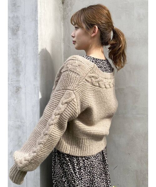 dazzlin（ダズリン）の「ケーブルラインショートカーディガン（カーディガン/ボレロ・レディース・アイボリー/モカ・FREE）」の19枚目の写真