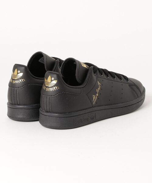 adidas（アディダス）の「スタンスミス [STAN SMITH] アディダス