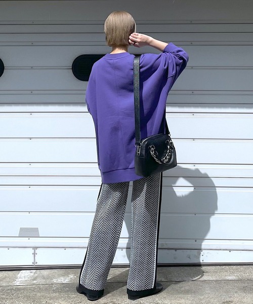 PAGEBOY（ページボーイ）の「スローサイズスウェットプルオーバー（スウェット・レディース・ブラック/オリーブ/オートミール/ブラウン系その他/アクア・FREE）」の6枚目の写真