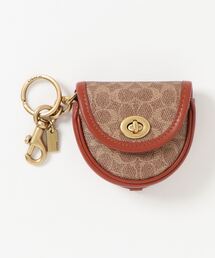 COACH（コーチ）の「ミニ サドル バッグ チャーム シグネチャー