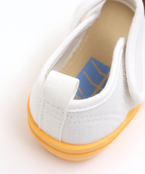 BREEZE（ブリーズ）の「上履き（スリッポン・キッズ・ベージュ/ネイビー/グレー/オレンジ・18/19/17/16/22/20/21/15 ）」の10枚目の写真