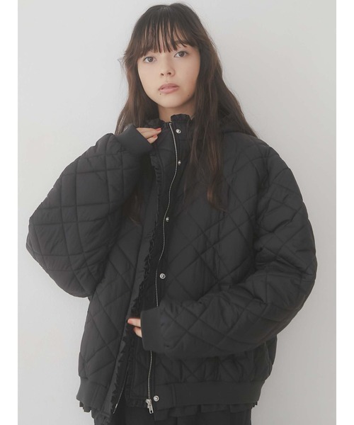 merry jenny(メリージェニー)の「ナイロンフリルキルティングジャケット(その他アウター・レディース・アイボリー/ブラック/ライトブルー・FREE)」の2枚目の写真