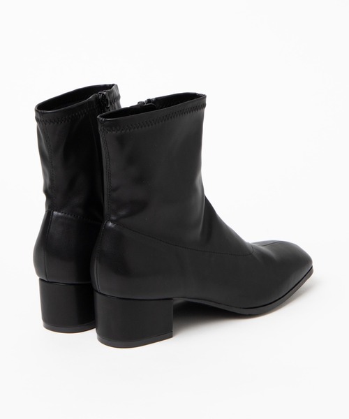 WEGO（ウィゴー）の「WEGO/ストレッチショートブーツ（ブーツ・レディース・ブラック/オフホワイト/ベージュ/ブラウン・MEDIUM/LARGE/X-LARGE/SMALL）」の9枚目の写真