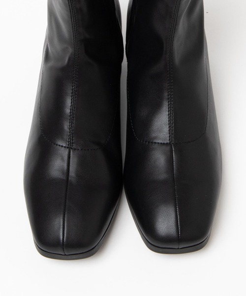 WEGO（ウィゴー）の「WEGO/ストレッチショートブーツ（ブーツ・レディース・ブラック/オフホワイト/ベージュ/ブラウン・MEDIUM/LARGE/X-LARGE/SMALL）」の16枚目の写真