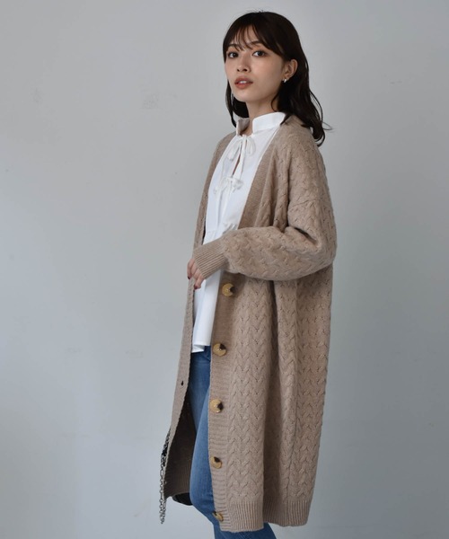Cheri(シェリ)の「ざっくり編みケーブルニットロングカーディガン(カーディガン/ボレロ・レディース・ブラック/ブラウン/ベージュ・FREE)」の20枚目の写真