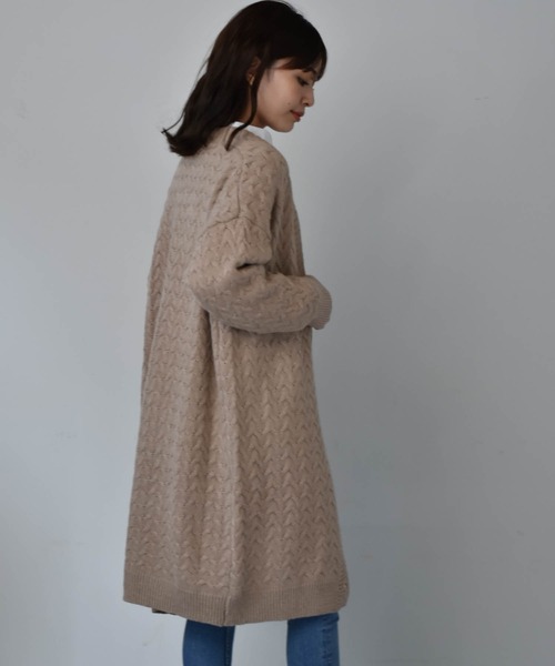 Cheri(シェリ)の「ざっくり編みケーブルニットロングカーディガン(カーディガン/ボレロ・レディース・ブラック/ブラウン/ベージュ・FREE)」の21枚目の写真