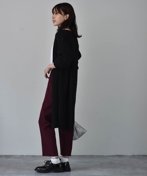 Cheri(シェリ)の「ざっくり編みケーブルニットロングカーディガン(カーディガン/ボレロ・レディース・ブラック/ブラウン/ベージュ・FREE)」の9枚目の写真