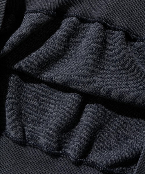 XLARGE（エクストララージ）の「EAGLE LOGO PIGMENT CREWNECK SWEAT（スウェット・メンズ・ブラウン/ブラック/グリーン・XL/L/S/M）」の9枚目の写真