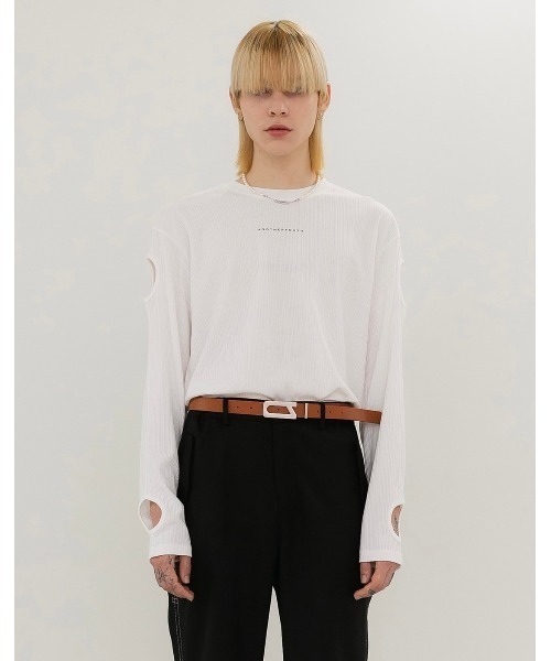 ANOTHERYOUTH（アナザーユース）の「【ANOTHERYOUTH/アナザーユース】cut-out long sleeve/長袖 ロンT（Tシャツ/カットソー・メンズ・ホワイト/ブラック・ONE SIZE）」の13枚目の写真
