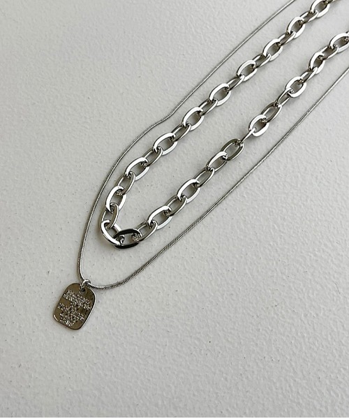 apres jour mignon（アプレジュールミニョン）の「【apresjour mignon×ARIAZ】プレートネックレスセット（ネックレス・レディース・シルバー/ゴールド・ONESIZE）」の3枚目の写真