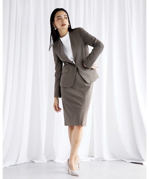 WHITE JOOLA(ホワイトジョーラ)の「【SOFT THERMO 発熱・保温・ソフトタッチ!シワになりにくい♪冬のスーツはコレ♪】サーモカルゼジャージ・2wayストレッチタイトスカート(裏付き)(スカート・レディース・ブラウン/カーキ/ネイビー・61/64/67)」の17枚目の写真