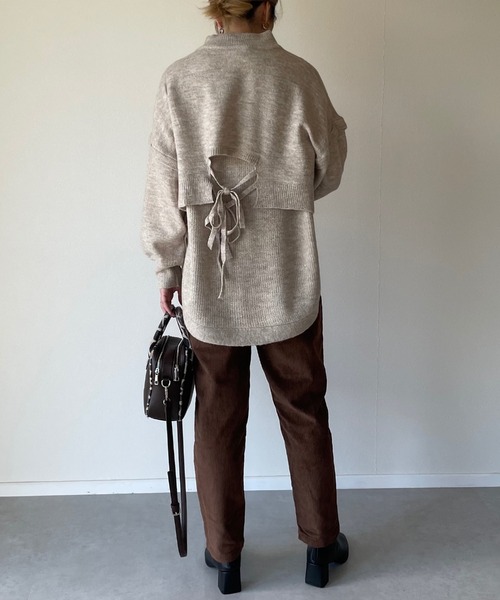 y/m by misato（イムバイミサト）の「ミックスヤーンレイヤードトップス（ニット/セーター・レディース・パープル/ブラウン/グレイッシュベージュ・FREE）」の6枚目の写真