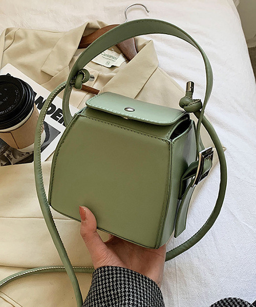 c.u.l（シーユーエル）の「【c.u.l】2wayスクエアミニバッグ cula318（ショルダーバッグ・レディース・ホワイト/グリーン/イエロー/ブラック・FREE）」の3枚目の写真