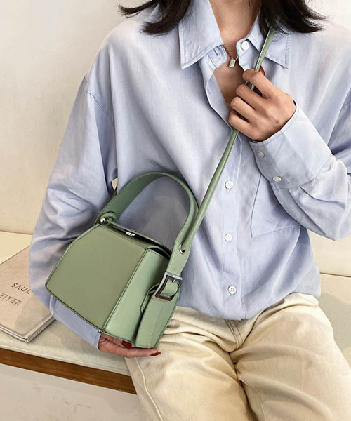 c.u.l（シーユーエル）の「【c.u.l】2wayスクエアミニバッグ cula318（ショルダーバッグ・レディース・ホワイト/グリーン/イエロー/ブラック・FREE）」の11枚目の写真