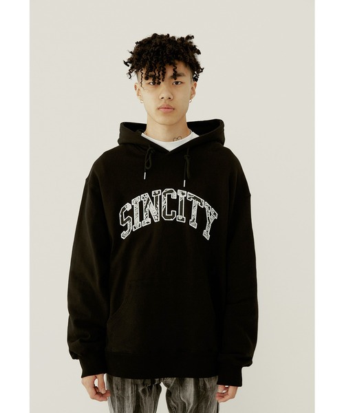SINCITY(シンシティ)の「『SINCITY/シンシティ』SINCITY BANDANA HOODIE/ブランドロゴバンダナ柄 プルオーバーパーカー(パーカー・メンズ・ブラック・M/L)」の5枚目の写真