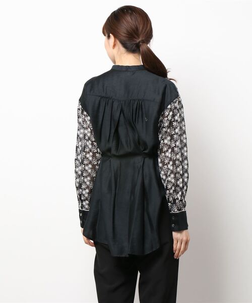DIARIUM（ディアリウム）の「モダールナイロンシャツブラウス（シャツ/ブラウス・レディース・ブラック/アイボリー・M）」の12枚目の写真