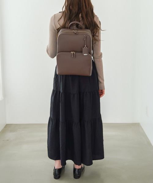 Jewelna Rose（ジュエルナローズ）の「フレイヤ・リュック2 A4ジャストサイズ 16125（バックパック/リュック・レディース・ライトグレー/スモークピンク/ブラック/ベージュ/アッシュグレー/クリーム/ネイビー/グレイッシュブルー/ホワイト/ホワイト系その他/ブラウン・FREE）」の14枚目の写真