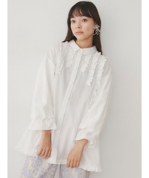 merry jenny(メリージェニー)の「スタンドカラーフリルブラウス(シャツ/ブラウス・レディース・オフホワイト/ブラック/ベージュ・FREE)」の6枚目の写真