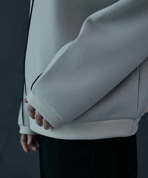 PUBLIC TOKYO（パブリックトウキョウ）の「【ユニセックス】メローステッチオーバーサイズスウェットプルオーバー（スウェット・メンズ・ブラック/ベージュ/ダークグレー/ミント/ベージュ系その他/ブラック系その他/ネイビー/パープル/グリーン・1/2）」の14枚目の写真