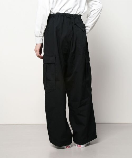 C.E.L.STORE（セルストア）の「MADE IN STANDARD / メイドインスタンダード FUTIGUE OVER CARGO ファティーグオーバーカーゴパンツ（カーゴパンツ・メンズ・カーキ/ブラック/オリーブ・LARGE/MEDIUM）」の4枚目の写真