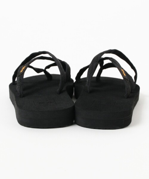 Teva（テバ）の「【WEB限定】TEVA / OLOWAFU（サンダル・レディース・ブラック・6/8/7/5）」の16枚目の写真