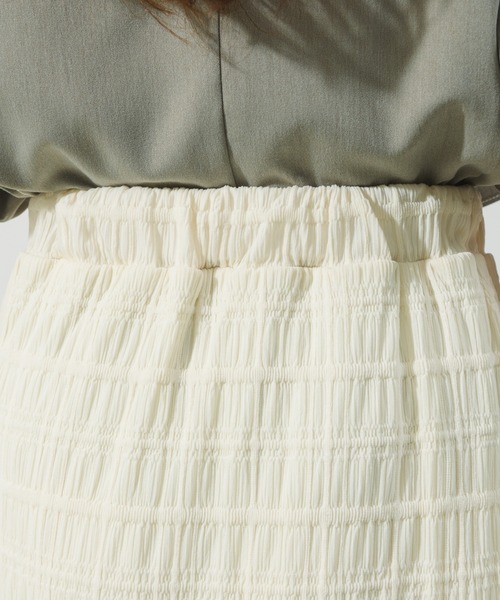 NEUNA（ヌナ）の「【大人の揺れ感。】ティアードフレアロングスカート（スカート・レディース・ホワイト/ブラック/オレンジ・SMALL/MEDIUM/LARGE）」の12枚目の写真