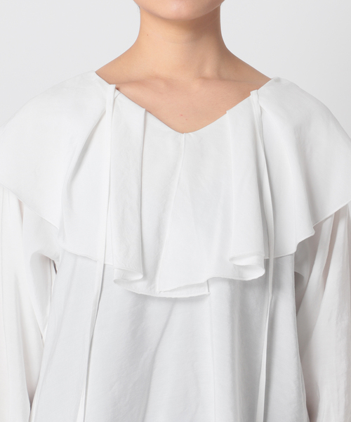 B.C STOCK（ベーセーストック）の「2WAYラッフルブラウス◆（シャツ/ブラウス・レディース・ホワイト/ブラック・FREE）」の16枚目の写真