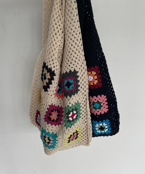 AS KNOW AS plus（アズノゥアズプラス）の「ふんだんクロシェトートバッグ（トートバッグ・レディース・ブラック/キナリ・FREE）」の8枚目の写真