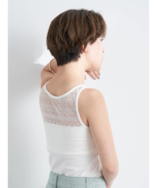 earth music&ecology（アースミュージックアンドエコロジー）の「カップ付きバックレースタンクトップ（タンクトップ・レディース・オリーブ/ダークブラウン/ブラック/オフホワイト・S/M）」の6枚目の写真