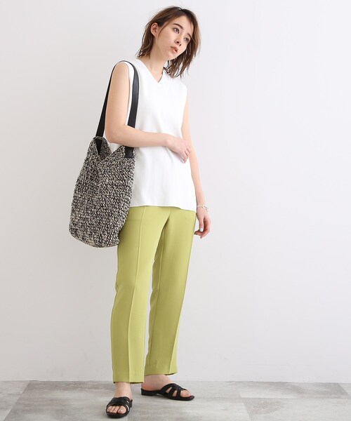 INDIVI（インディヴィ）の「◆クロスフラットミュール（サンダル・レディース・ブラック/ピンク系・35/45/25）」の5枚目の写真