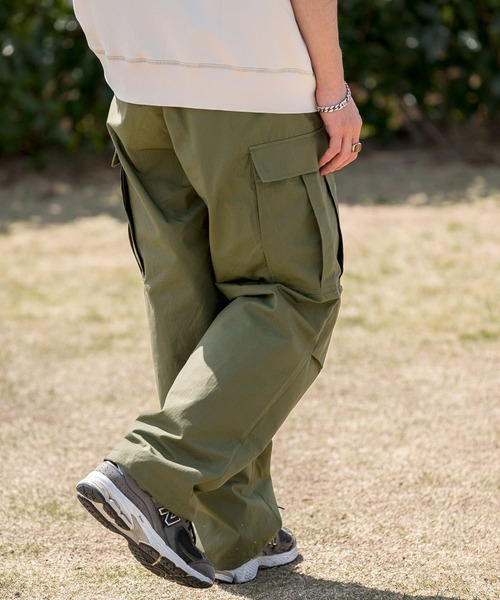 ITEMS URBANRESEARCH（アイテムズ アーバンリサーチ）の「リップストップコットン ファティーグパンツ（カーゴパンツ・メンズ・グレー/カーキ・MEDIUM/LARGE）」の5枚目の写真