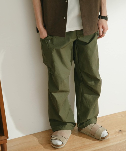 ITEMS URBANRESEARCH（アイテムズ アーバンリサーチ）の「リップストップコットン ファティーグパンツ（カーゴパンツ・メンズ・グレー/カーキ・MEDIUM/LARGE）」の9枚目の写真