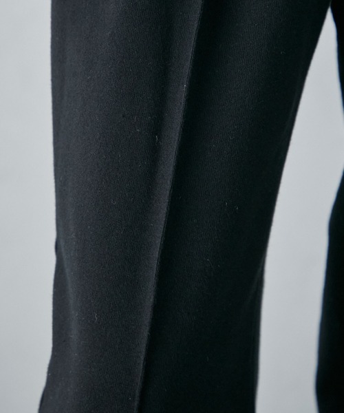 PUBLIC TOKYO（パブリックトウキョウ）の「ピンタックスウェットパンツ（スウェットパンツ・メンズ・ブラック/グレー・1/2）」の6枚目の写真