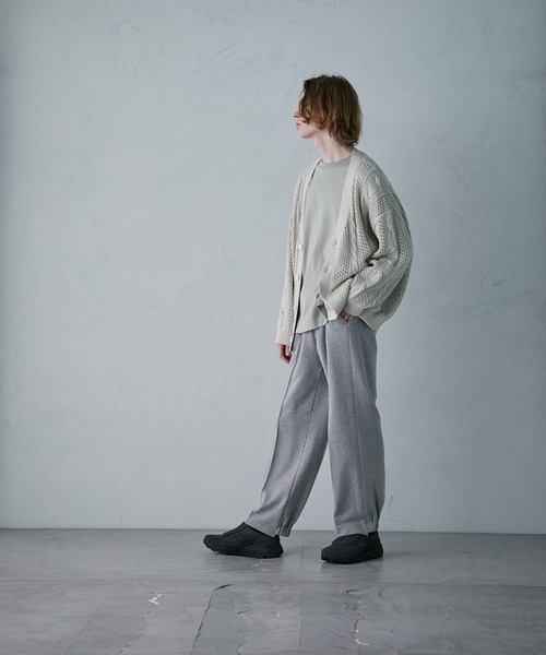 PUBLIC TOKYO（パブリックトウキョウ）の「ピンタックスウェットパンツ（スウェットパンツ・メンズ・ブラック/グレー・1/2）」の14枚目の写真