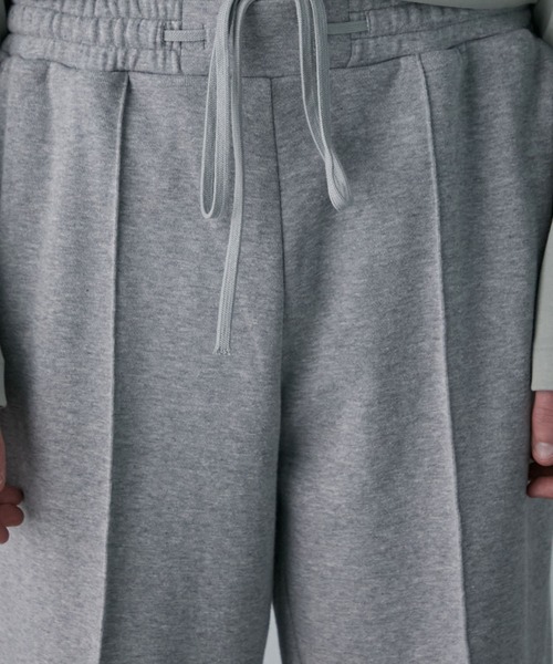 PUBLIC TOKYO（パブリックトウキョウ）の「ピンタックスウェットパンツ（スウェットパンツ・メンズ・ブラック/グレー・1/2）」の12枚目の写真