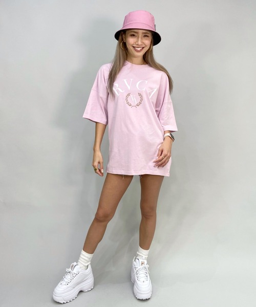 RVCA(ルーカ)の「RVCA/ルーカ ビッグシルエット/オーバーサイズ/カレッジ風ロゴTシャツ BC043-244(Tシャツ/カットソー・レディース・ピンク/ブラック/ホワイト・M/S/L)」の10枚目の写真
