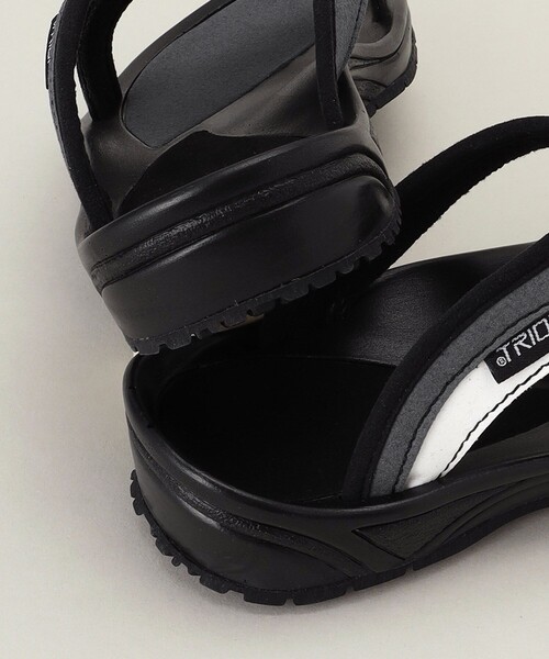 Aresense(アーセンス)の「TRIOP/トリオプ UNI/ユニ スライドサンダル(サンダル・レディース・ホワイト/ブラック/ブラウン・23.0cm/24.0cm)」の9枚目の写真