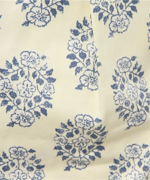 E hyphen world gallery（イーハイフンワールドギャラリー）の「ダマスク柄ショートパンツ（その他パンツ・レディース・ベージュ/サックスブルー/ネイビー/オフホワイト・FREE）」の14枚目の写真