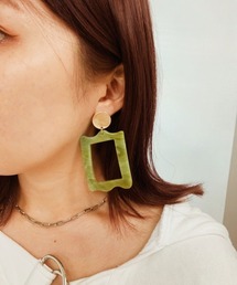 emouv by est アセチレクタングルピアス