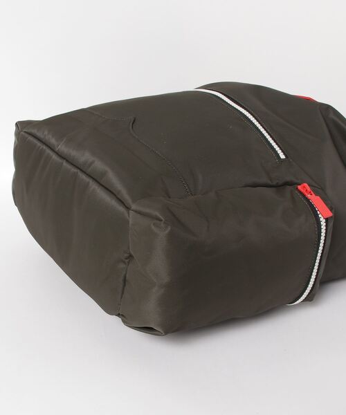 HUNTER（ハンター）の「【HUNTER】HUNTER UBB6017ACD（バックパック/リュック・レディース・ブラック/グリーン/グレー・FREE）」の5枚目の写真