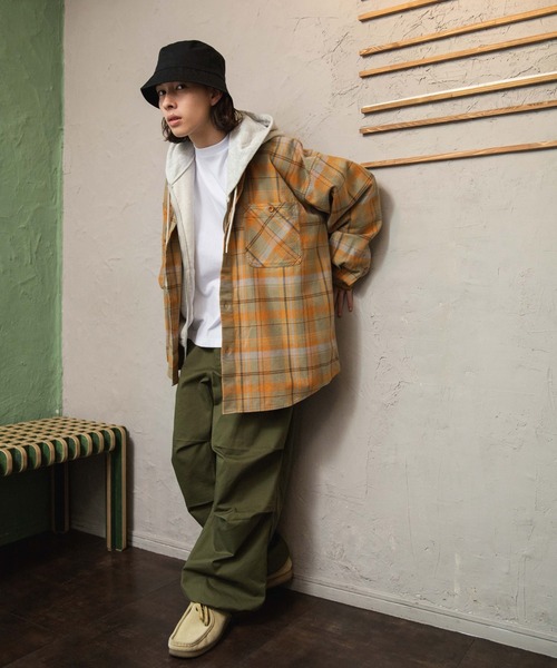 WEGO（ウィゴー）の「WEGO/ヘビーネルBIGチェックシャツ（シャツ/ブラウス・メンズ・ベージュ系その他2/グリーン系その他2・MEDIUM/LARGE）」の17枚目の写真