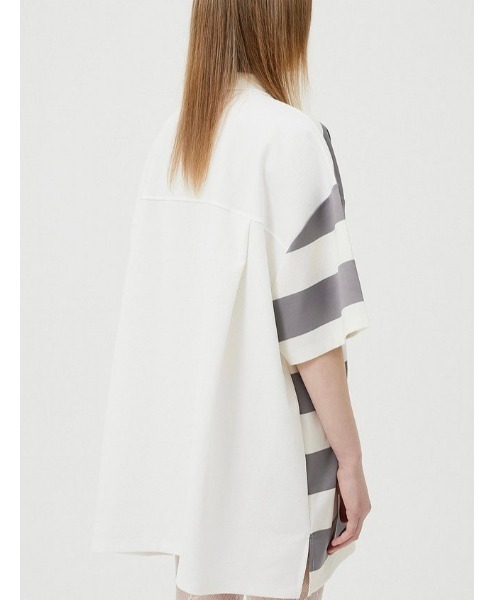 ESC STUDIO（イーエスシースタジオ）の「【ESC STUDIO/イーエスシースタジオ】stripe short sleeve polor shirt/ストライプ 半袖 ポロシャツ オーバーサイズ ボーダーポロシャツ（ポロシャツ・メンズ・ブラック/グレー・ONE SIZE）」の10枚目の写真