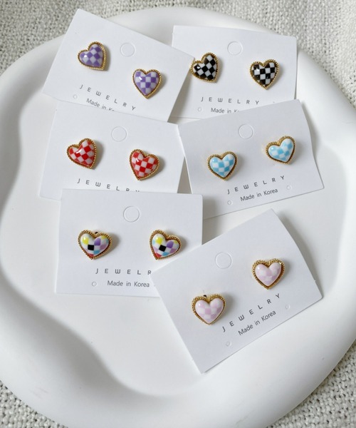 at12:03（アットイチニーゼロサン）の「チェックハートピアス（ピアス（両耳用）・レディース・ブラック/パープル/レッド/ピンク/ブルー/その他1・FREE）」の10枚目の写真