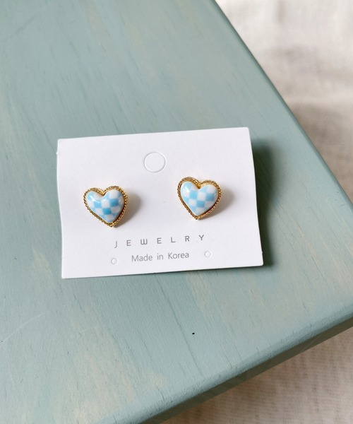 at12:03（アットイチニーゼロサン）の「チェックハートピアス（ピアス（両耳用）・レディース・ブラック/パープル/レッド/ピンク/ブルー/その他1・FREE）」の13枚目の写真