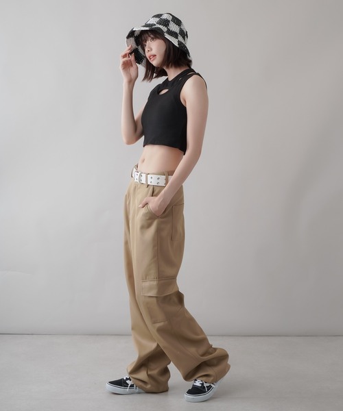 SPINNS（スピンズ）の「チェックデザイン ストローハット（ハット・レディース・ベージュ/ホワイト・ONESIZE）」の4枚目の写真