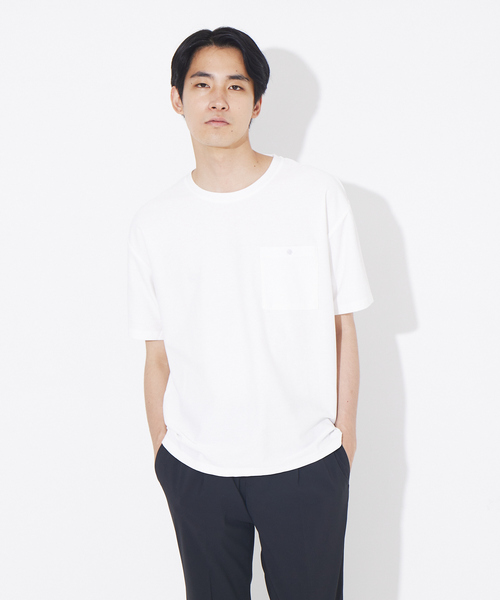 ABAHOUSE(アバハウス)の「カルゼ ワンボタン ポケット カラー Tシャツ(Tシャツ/カットソー・メンズ・ホワイト/グレイッシュブルー/エンジ/ブラック・44/46/48)」の2枚目の写真